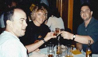 la02.jpg (38816 bytes)